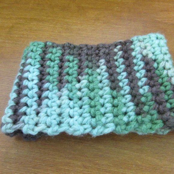 Green Coffee Mug Cover Keep It Hot Cozy Cup Sleeve Crochet Cozi Tea Drink NWT - Picture 7 of 7